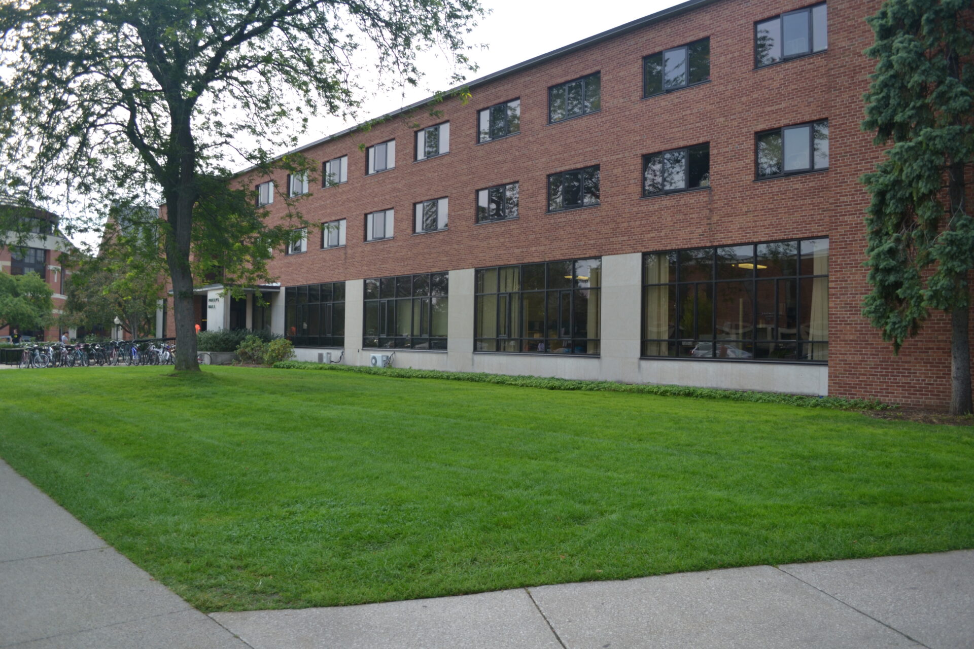 Hope College - Phelps Hall EV Construction