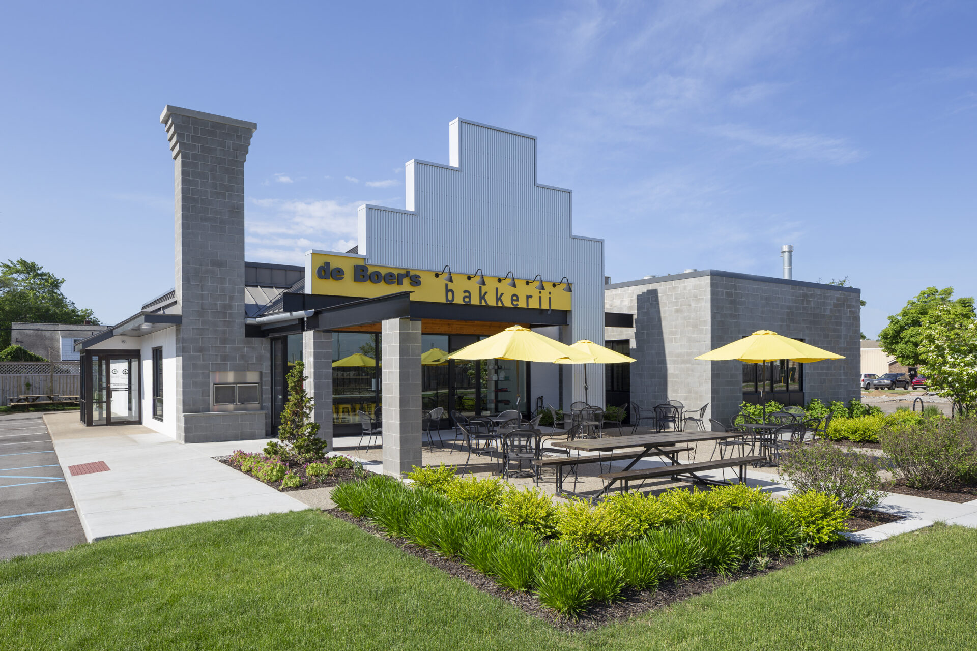 de Boer's Bakkerii South Holland Michigan EV Construction